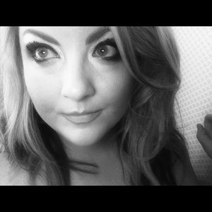 Meet your Posher, Jana